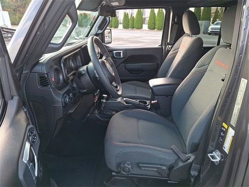 Certified 2024 Jeep Wrangler Unlimited Rubicon image 14