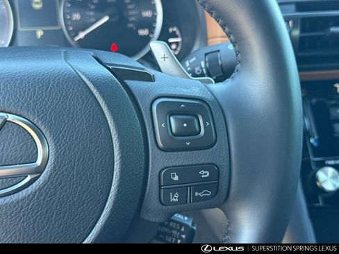 Certified 2025 Lexus IS 300 F Sport image 17