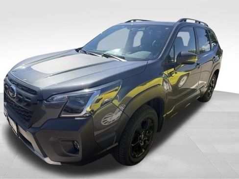 Used 2023 Subaru Forester Wilderness w/ Wilderness Package AWD/4WD image 4