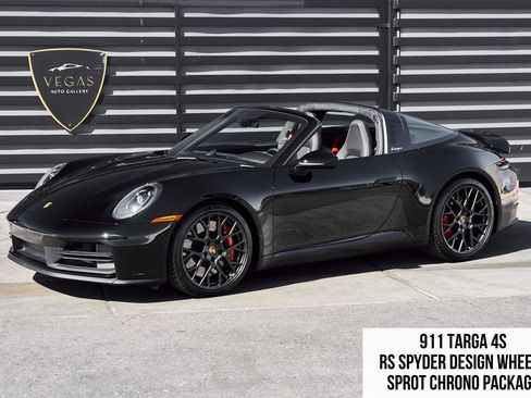 Used 2026 Porsche 911 Targa 4S image 1