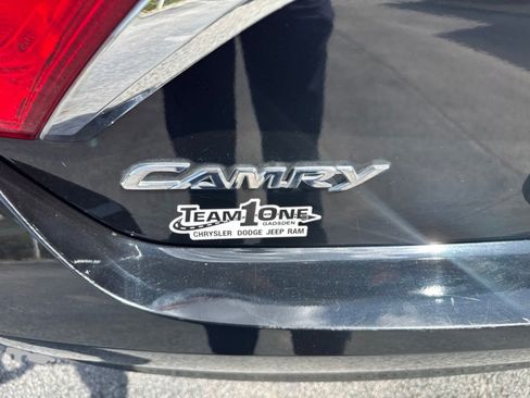 Used 2016 Toyota Camry LE FWD image 32