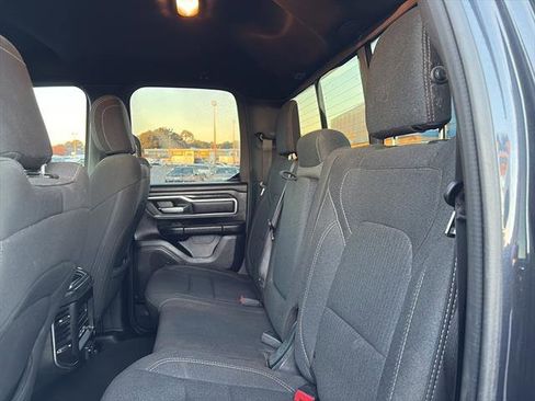 Used 2019 RAM 1500 Big Horn image 11