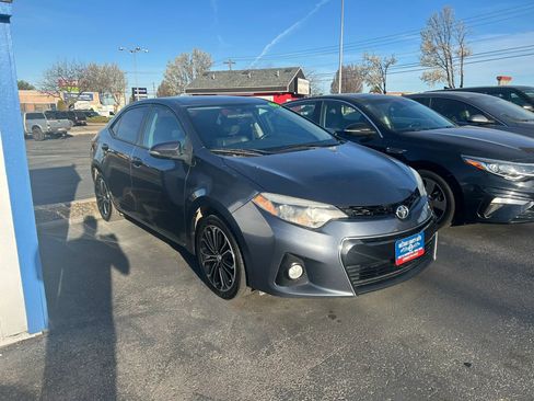 Used 2016 Toyota Corolla S image 2