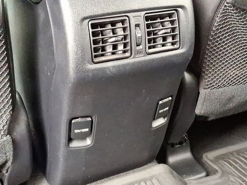 Certified 2018 Toyota 4Runner TRD Off-Road image 12