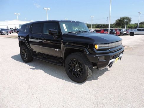 New 2026 GMC Hummer EV SUV image 3