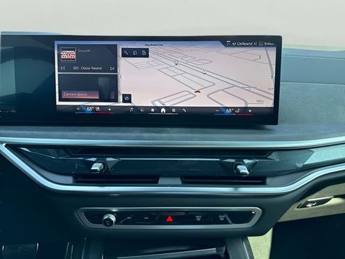 Used 2027 BMW X7 xDrive40i w/ M Sport Package AWD/4WD image 18