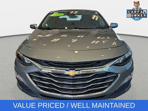 Used 2023 Chevrolet Malibu LT FWD image 2