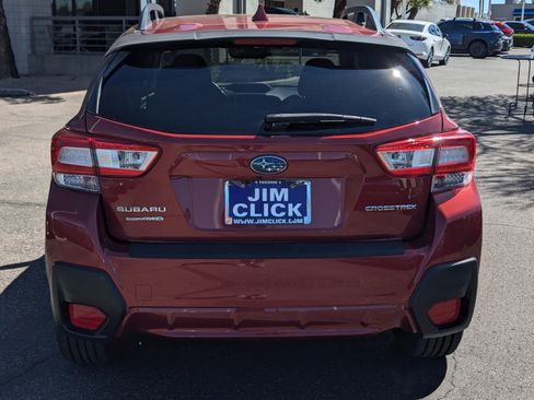 Used 2018 Subaru Crosstrek 2.0i Premium w/ Eyesight System image 3