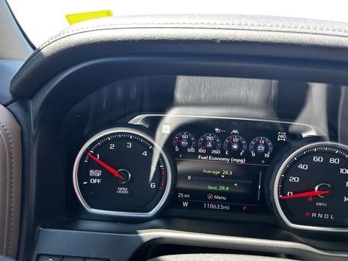 Used 2023 Chevrolet Silverado 1500 RST AWD/4WD image 17