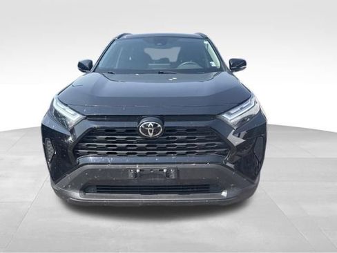Used 2024 Toyota RAV4 XLE AWD/4WD image 5