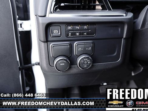 New 2026 Chevrolet Suburban LT w/ Comfort Package image 29