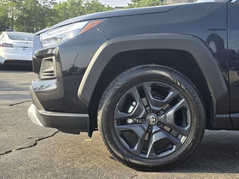 Used 2024 Toyota RAV4 Adventure AWD/4WD image 6