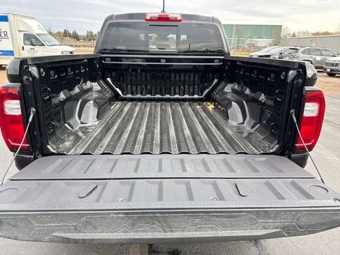 New 2026 GMC Canyon AT4 image 27