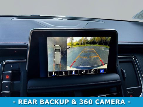 Used 2024 Chevrolet Suburban RST w/ Luxury Package AWD/4WD image 14