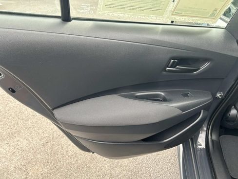 Used 2023 Toyota Corolla LE FWD image 17