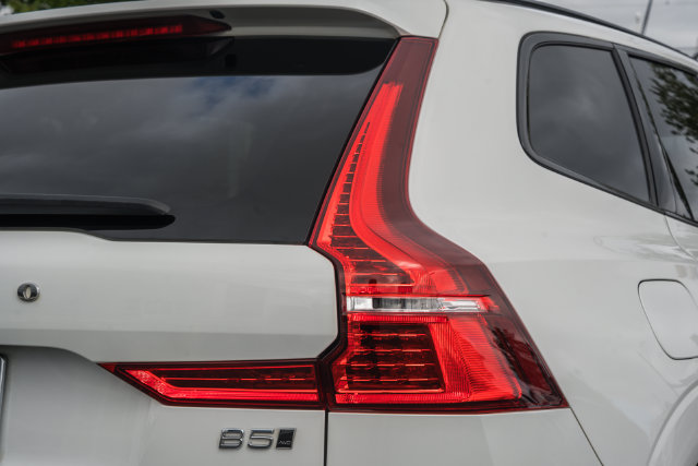 Used 2024 Volvo XC60 B5 Plus w/ Protection Package Premier AWD/4WD image 10