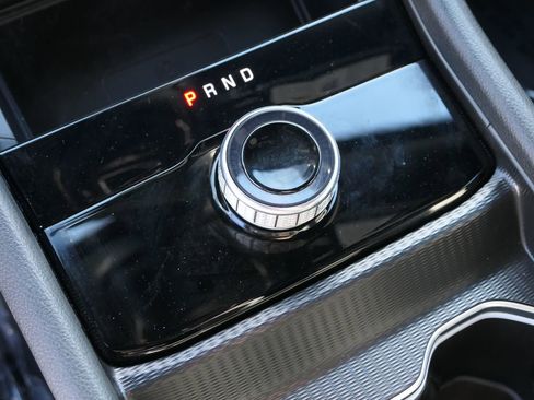 Used 2025 Jeep Grand Cherokee Altitude image 19