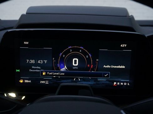 New 2026 Chevrolet Suburban High Country image 24