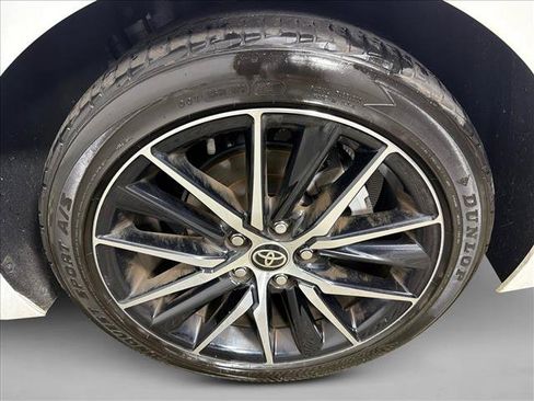 Used 2022 Toyota Camry SE FWD image 19