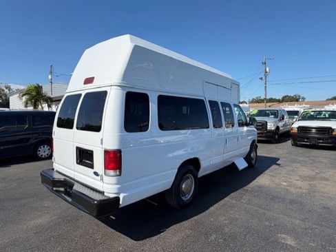 Used 2001 Ford E-350 and Econoline 350 Extended Super Duty image 6