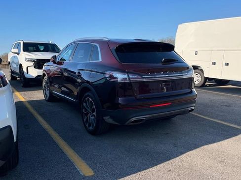 Used 2022 Lincoln Nautilus Reserve image 4