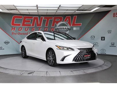 Used 2022 Lexus ES 350 w/ Premium Package