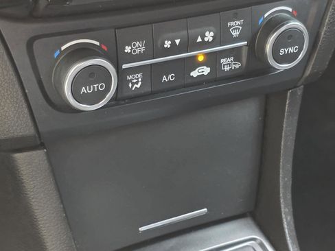 Used 2022 Acura ILX image 19