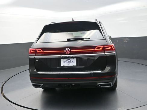 New 2026 Volkswagen Atlas SE FWD image 9