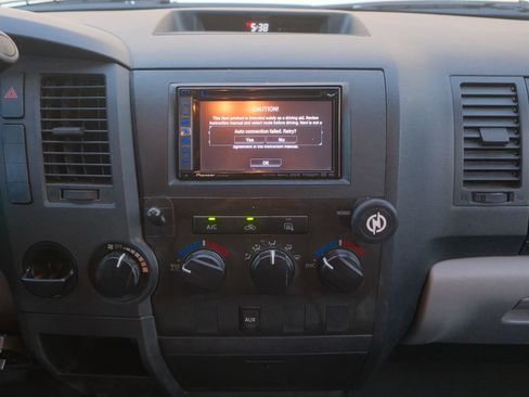 Used 2012 Toyota Tundra 2WD Double Cab Long Bed image 16