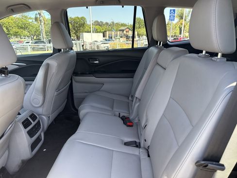 Used 2022 Honda Pilot EX-L image 14
