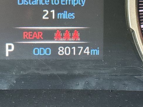 Used 2022 Toyota RAV4 XLE image 20