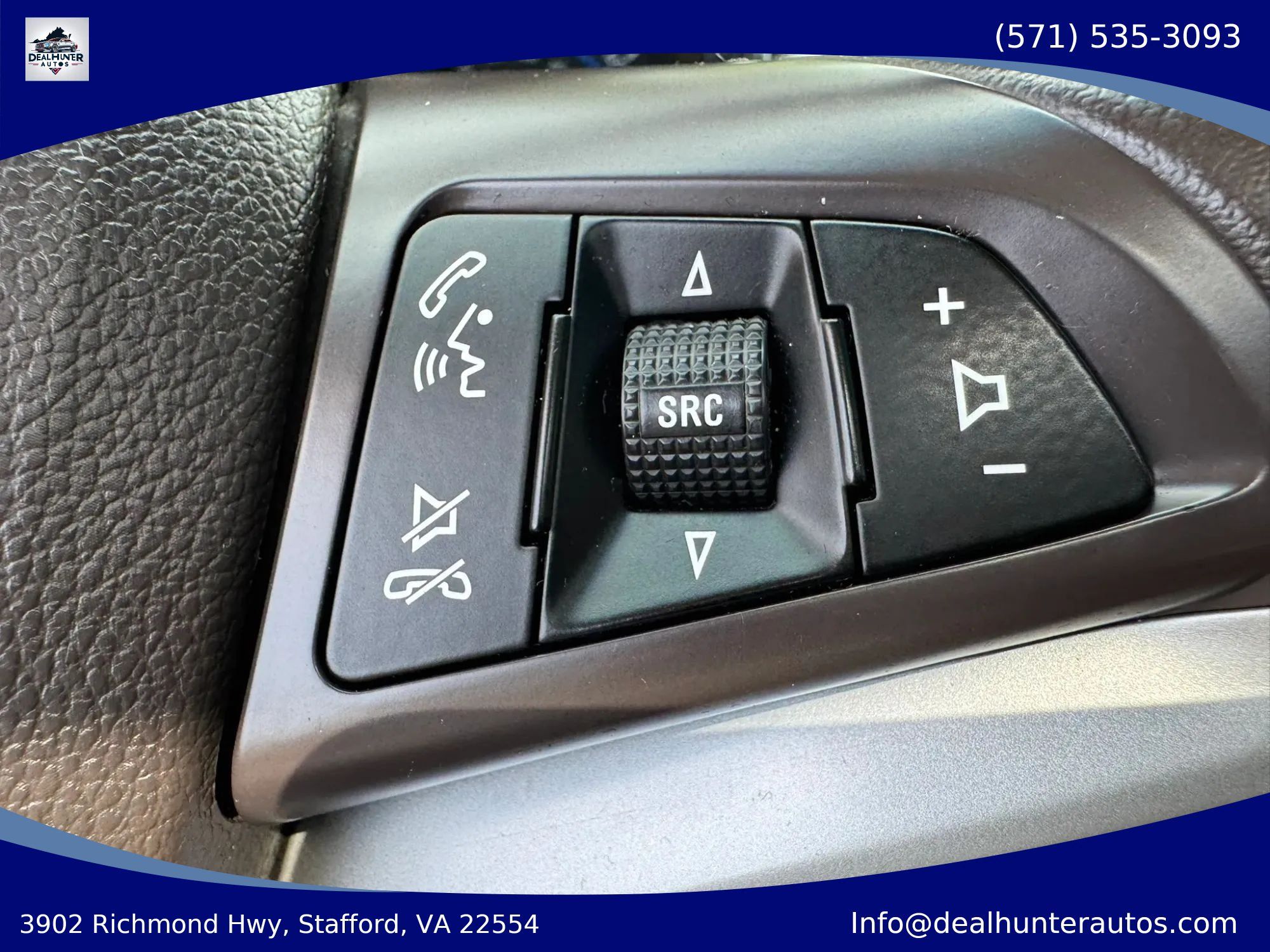 Used 2015 Chevrolet Cruze LTZ w/ Sun, Sound and Sport Package FWD image 29