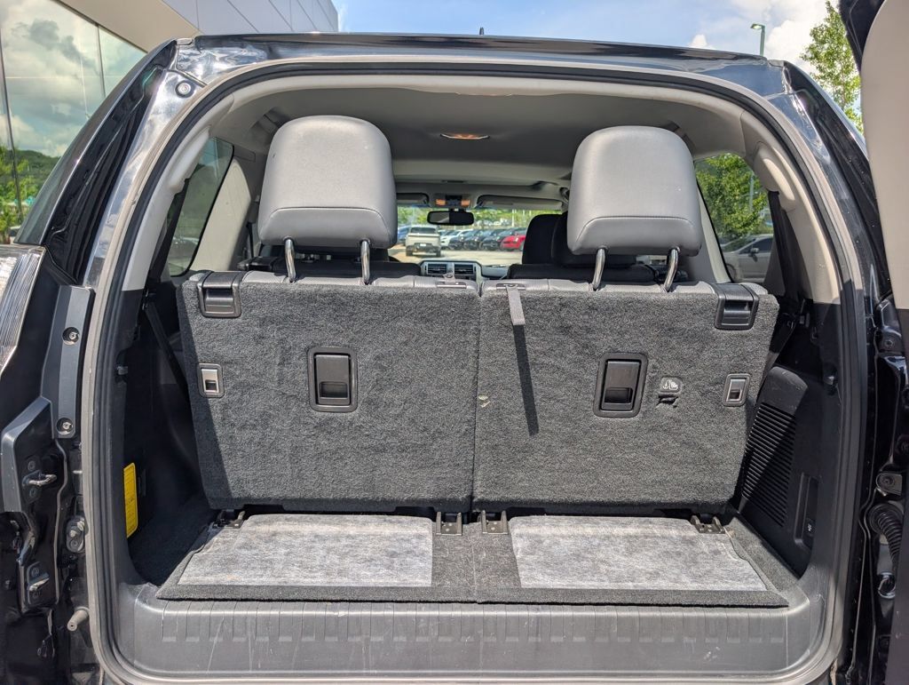 Used 2019 Lexus GX 460 Premium AWD/4WD image 25