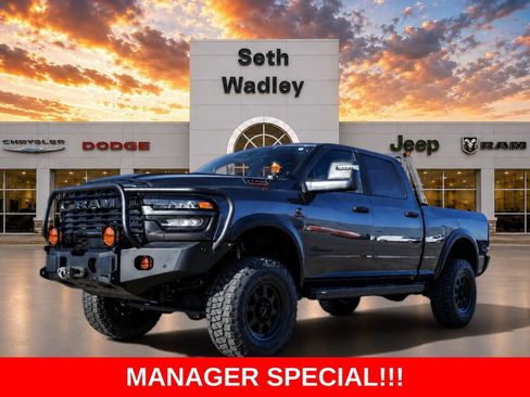 New 2025 RAM 2500 Big Horn AWD/4WD image 3