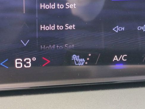 New 2026 Chevrolet Traverse LT w/ Driver Confidence Package image 23