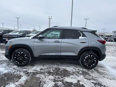 Used 2023 Chevrolet TrailBlazer LT w/ Convenience Package image 6
