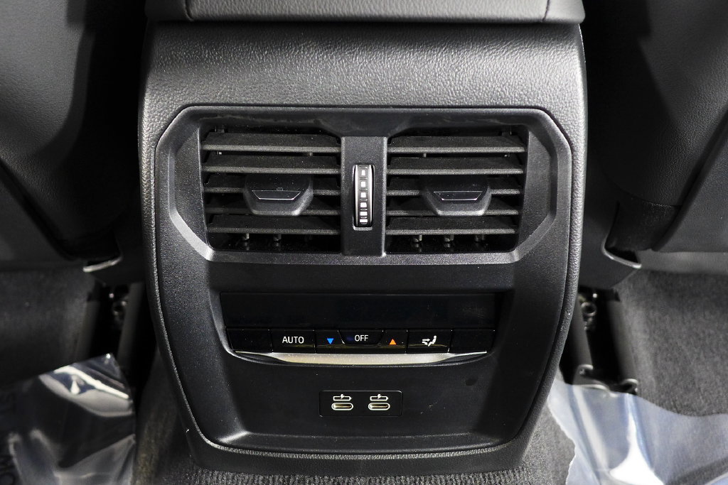 Certified 2025 BMW i4 eDrive40 RWD image 24