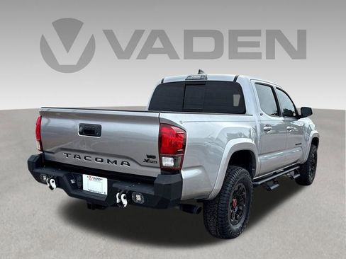 Used 2021 Toyota Tacoma SR5 RWD image 21