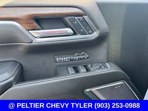 Used 2023 Chevrolet Silverado 1500 High Country w/ Z71 Off-Road Package AWD/4WD image 12