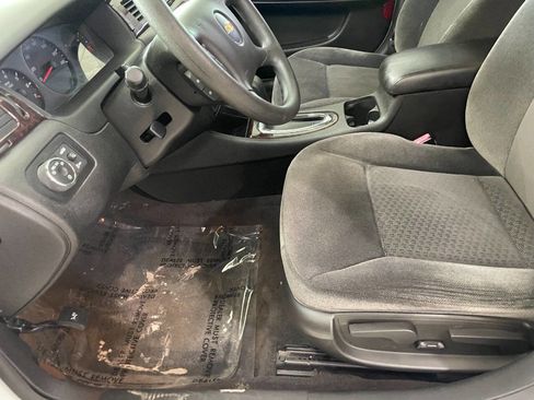 Used 2015 Chevrolet Impala Limited LS FWD image 15