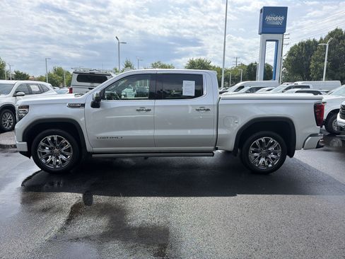Used 2023 GMC Sierra 1500 Denali AWD/4WD image 7
