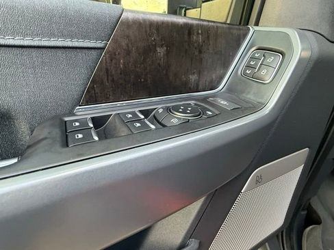 Used 2022 Ford F150 Lariat w/ Equipment Group 502A High image 13
