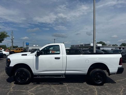 New 2026 RAM 2500 Tradesman AWD/4WD image 7