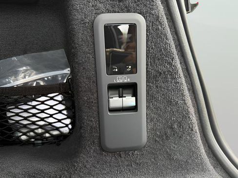 New 2026 Land Rover Range Rover Sport Dynamic SE AWD/4WD image 30