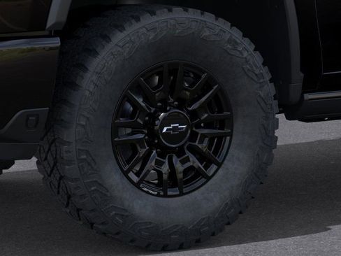 New 2026 Chevrolet Silverado 2500 ZR2 w/ LPO, Dark Essentials Package AWD/4WD image 9