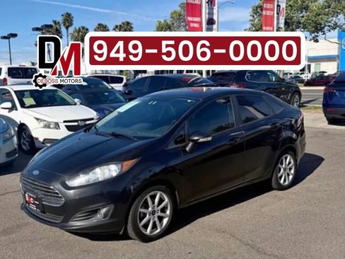 Used 2015 Ford Fiesta SE w/ Equipment Group 201A image 1