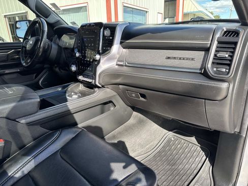 Used 2020 RAM 1500 Limited image 12