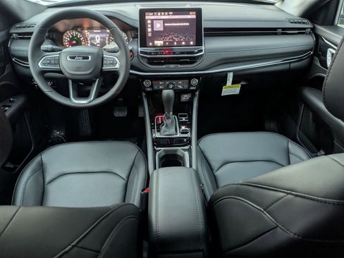 New 2026 Jeep Compass Limited image 23