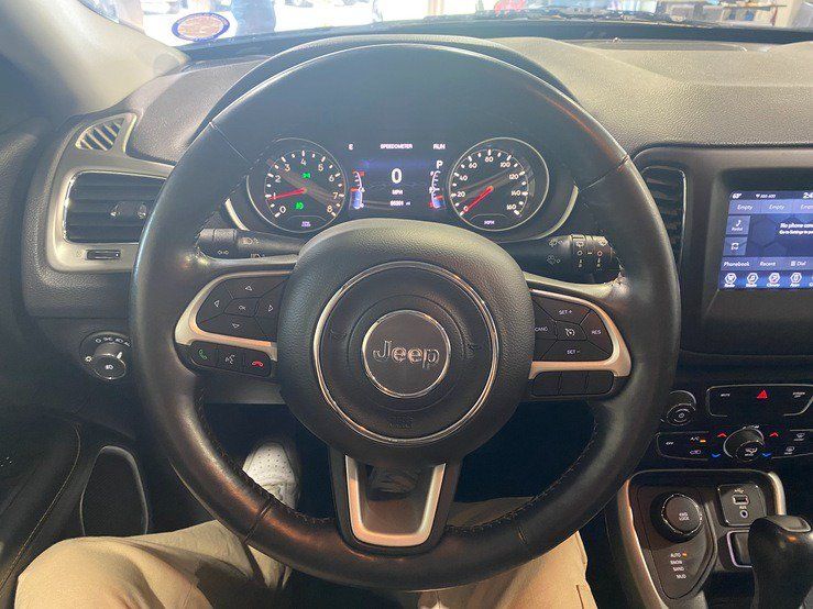 Used 2019 Jeep Compass Latitude w/ Popular Equipment Group AWD/4WD image 21