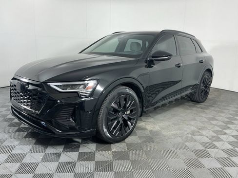 Used 2024 Audi Q8 e-tron Premium Plus w/ Prestige Package AWD/4WD image 4